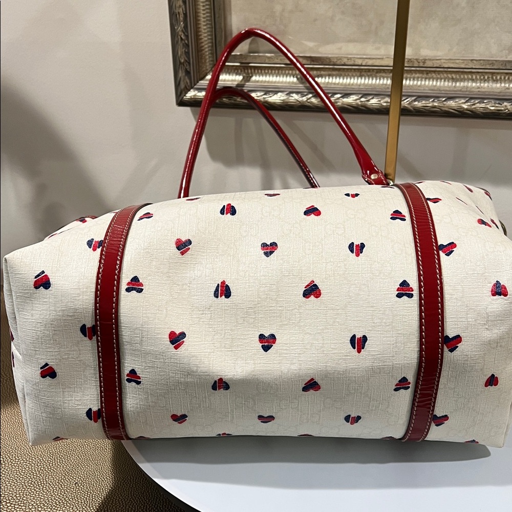 Gucci GG Supreme Heart Print Joy Tote Bag with COA EUC - Picture 10 of 17